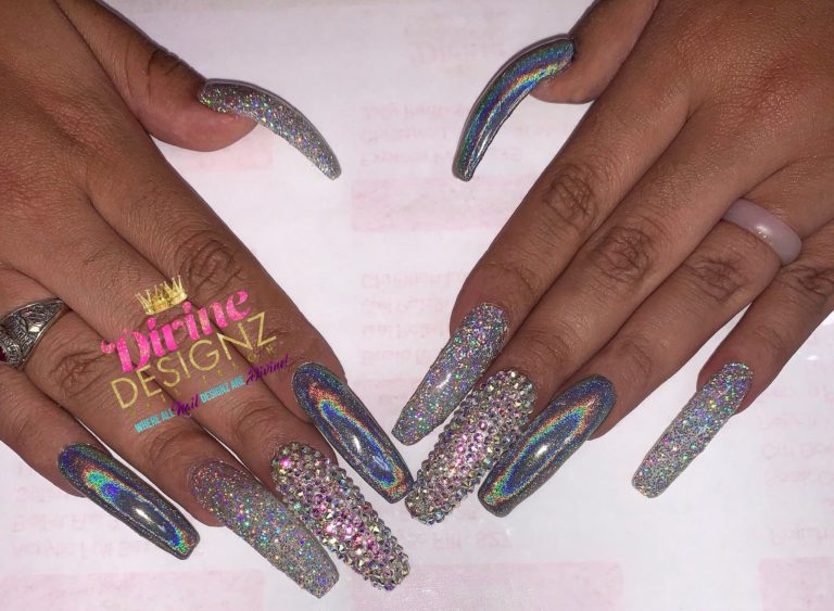 DivineDesignzNails1 768x563
